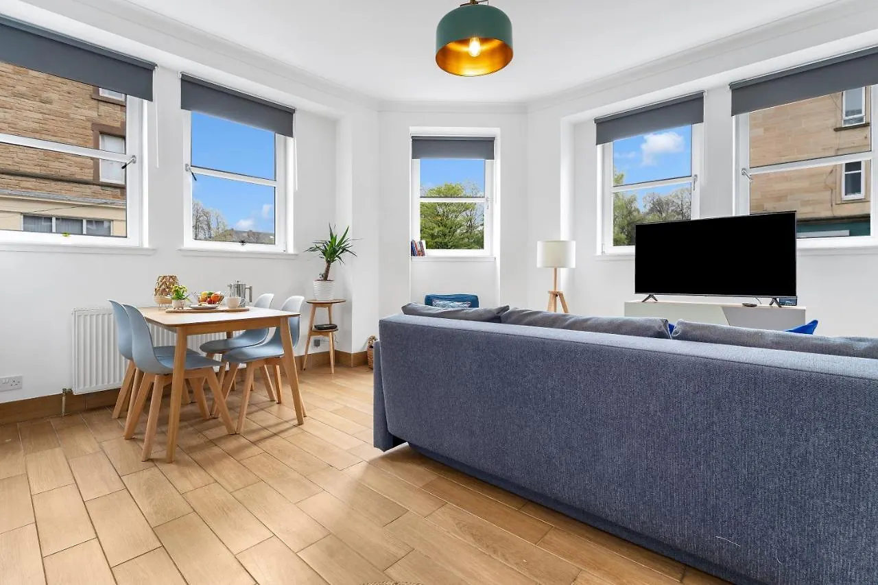 Cozy With Character Lovely Central Apartment Edinburgh